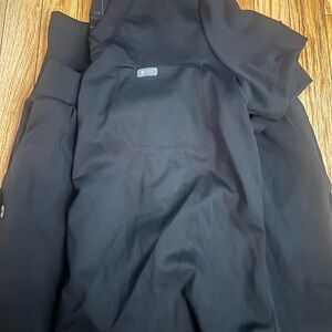 Figs Black V-Neck Scrub Top